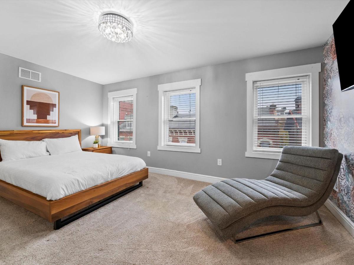 Сasa de vacaciones Stylish 4 Bedroom Loft Home, North Shore, Skyline View Close To Nhl, Nfl *
